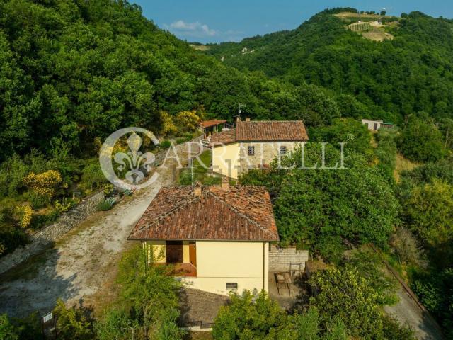 Rustico in vendita a San Leo Bastia, Umbria