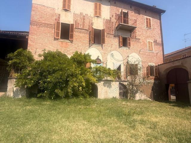Rustico in vendita a Lu, Alessandria