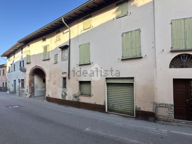 Rustico in vendita a Vaiano Cremasco, Lombardia