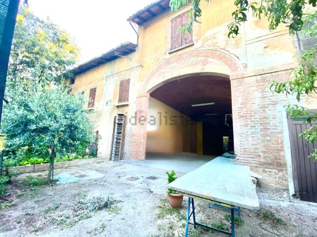 Rustico in vendita a Tresinaro - Secchia, Re