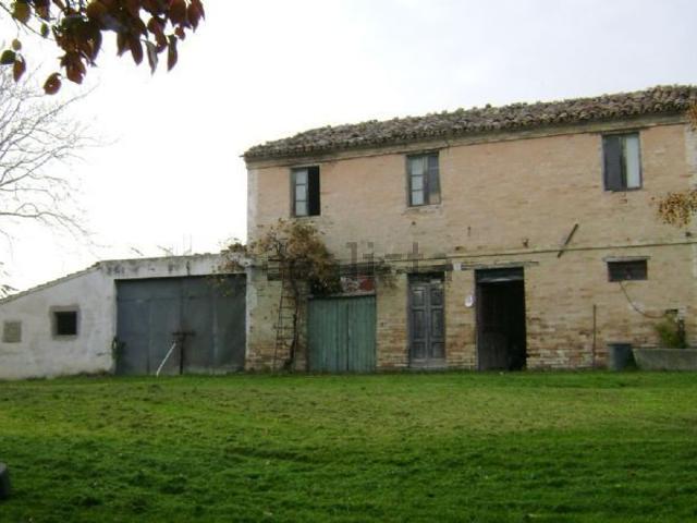 Rustico in vendita a Marche, Macerata