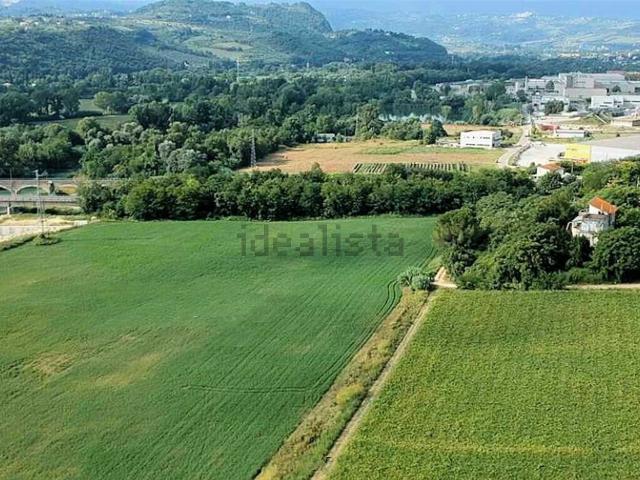 Rustico in vendita a Rosciano, Abruzzo