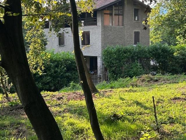 Rustico in vendita a Valbrembo, Lombardia
