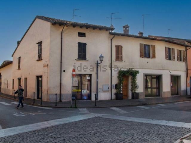 Rustico in vendita a Ghedi, Lombardia