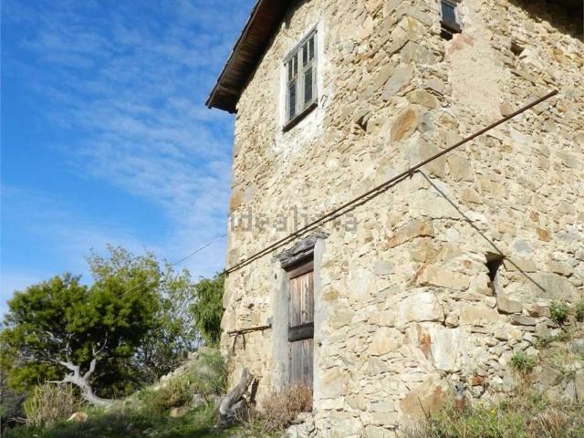 Rustico in vendita a Bordighera, Liguria