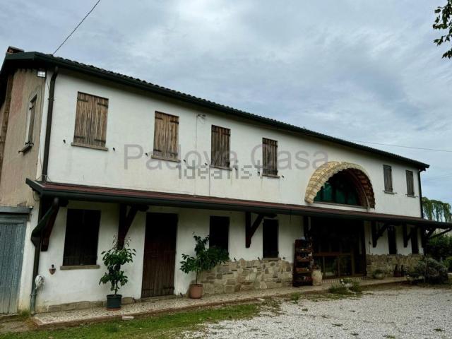 Rustico in vendita a Limena, Veneto