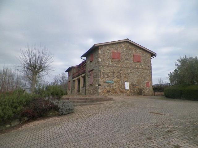 Rustico in vendita a Monticiano, Toscana