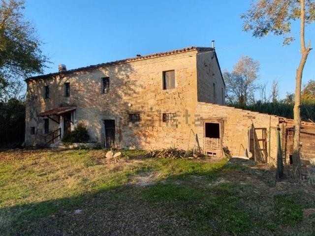 Rustico in vendita a Marche, Pesaro E Urbino