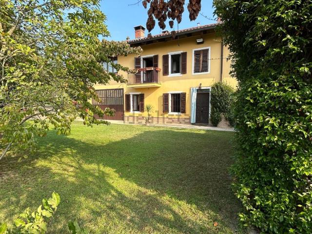 Rustico in vendita a Piemonte, Asti