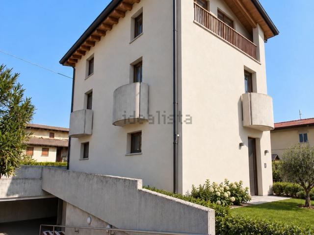 Rustico in vendita a Fellette, Romano d'Ezzelino