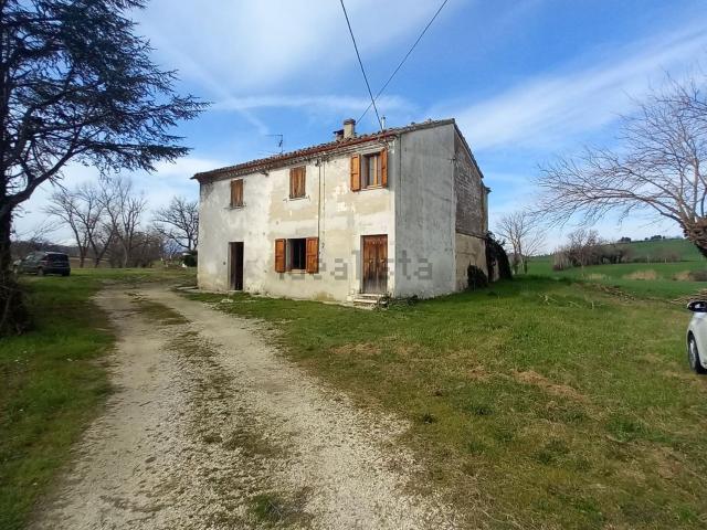 Rustico in vendita a Marche, Ancona