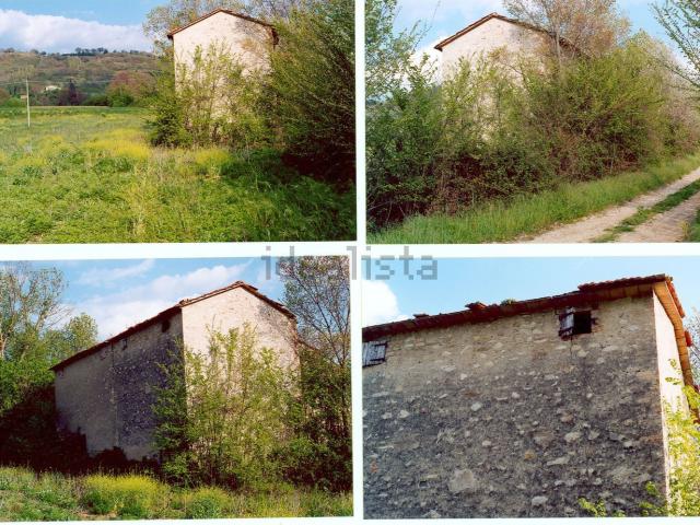 Rustico in vendita a Montone, Umbria