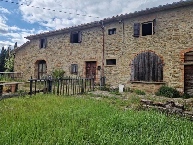 Rustico in vendita a Capolona, Toscana