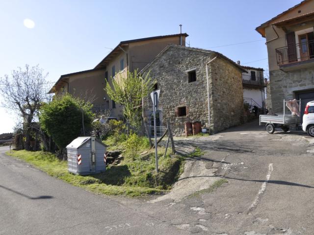 Rustico in vendita a Pratovecchio Stia, Lonnano