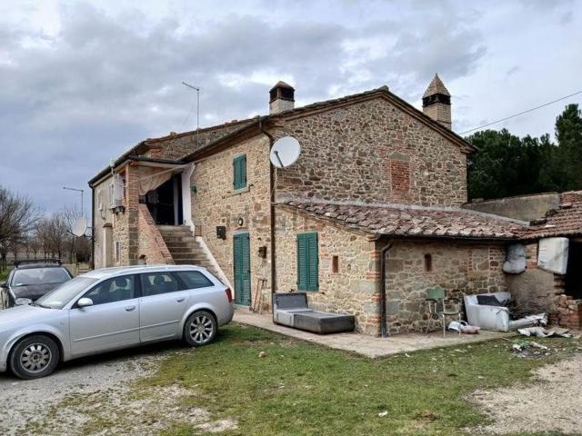 Rustico in vendita a Cortona, Toscana