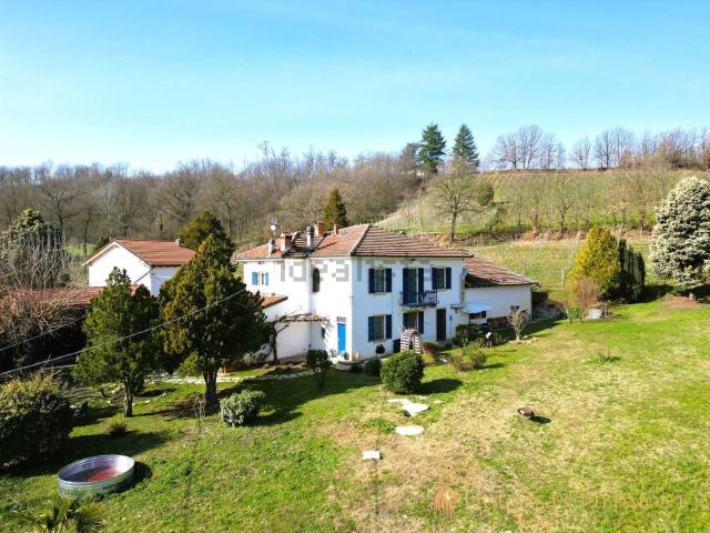 Rustico in vendita a Cassine, Alessandria