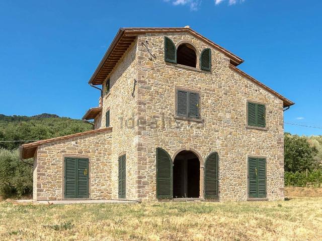 Rustico in vendita a Cortona, Toscana