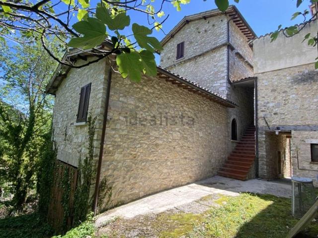 Rustico in vendita a Scheggino, Umbria