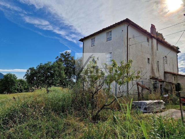 Rustico in vendita a Sant'Alessio, Bagni Di Lucca Ponte