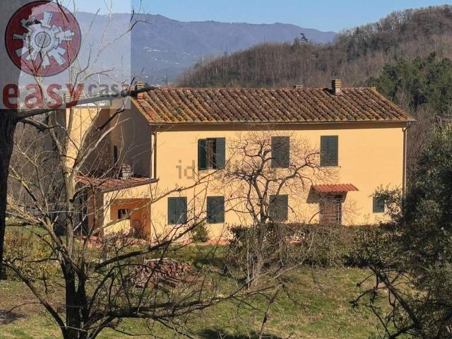 Rustico in vendita a Nozzano Castello, Bagni Di Lucca Ponte