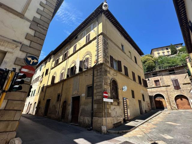 Rustico in vendita a Colle Di Val D'elsa, Toscana