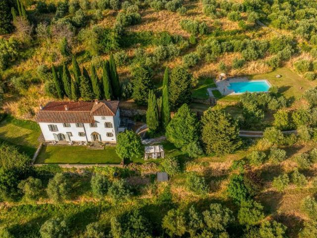 Rustico in vendita a Castelfranco Piandiscò, Toscana