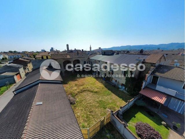 Rustico in vendita a Piemonte, Vercelli