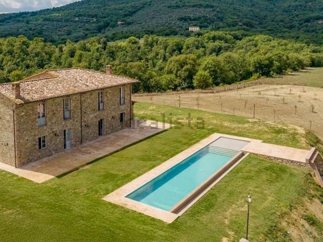 Rustico in vendita a Panicale, Umbria
