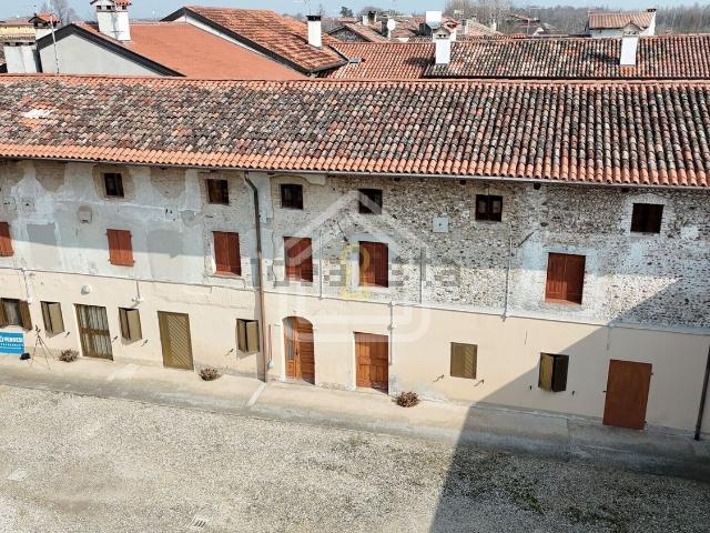 Rustico in vendita a Sedegliano, Friuli-Venezia Giulia
