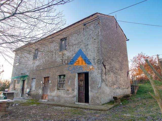 Rustico in vendita a Casali, Attigliano