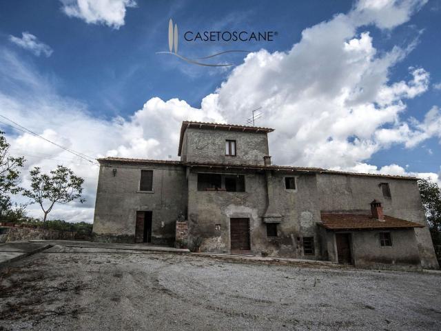 Rustico in vendita a Lucignano, Toscana