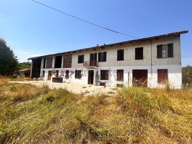 Rustico in vendita a Piemonte, Asti