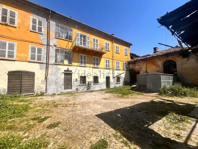 Rustico in vendita a Piemonte, Asti
