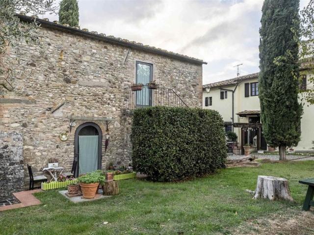 Rustico in vendita a San Casciano in Val di Pesa, Calzaiolo