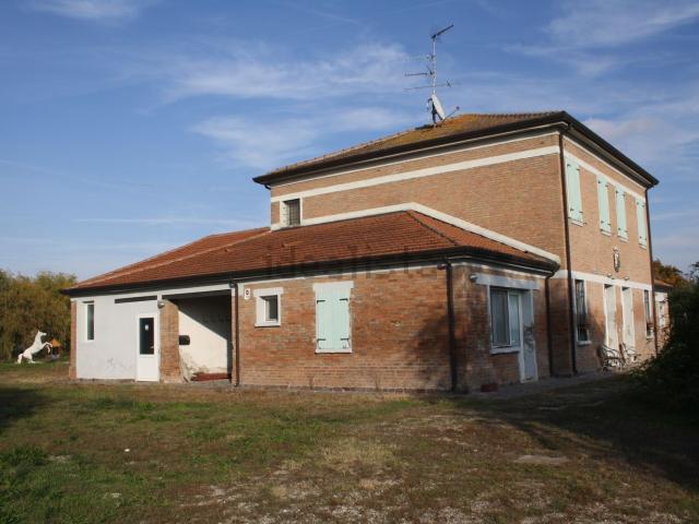 Rustico in vendita a Ostellato, Reggio Emilia