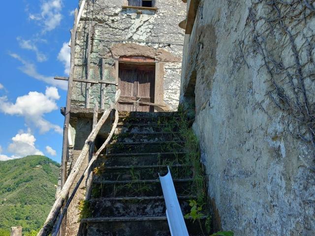 Rustico in vendita a Panesi, Cogorno