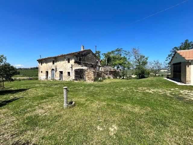 Rustico in vendita a Marche, Ancona
