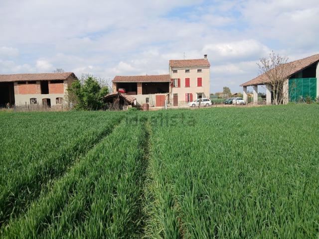 Rustico in vendita a Piemonte, Alessandria