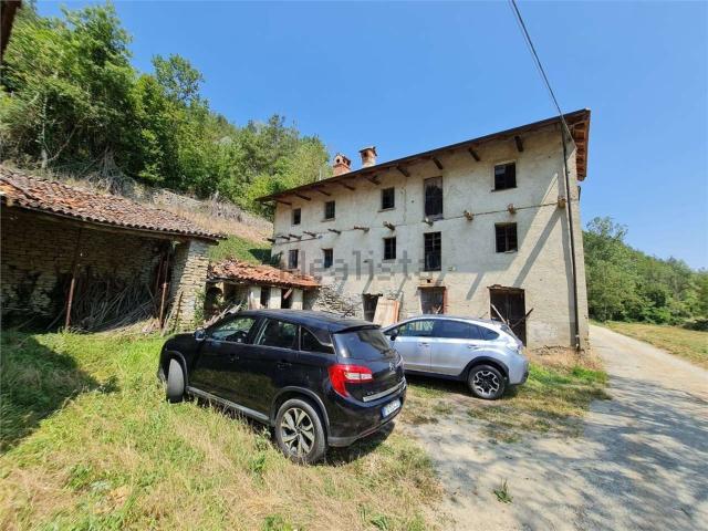 Rustico in vendita a Lequio Berria, Cuneo