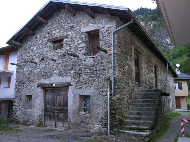 Rustico in vendita a Comunità montana della Valchiavenna, Campodolcino
