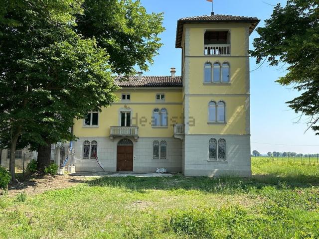Rustico in vendita a San Pietro In Cerro, Reggio Emilia