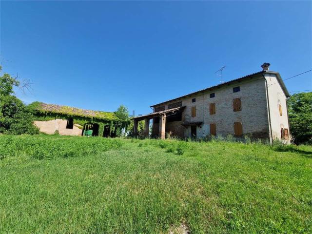 Rustico in vendita a Fidenza, Reggio Emilia