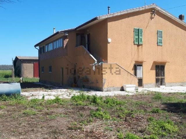 Rustico in vendita a Unione di Comuni Montani Colline del Fiora, Manciano