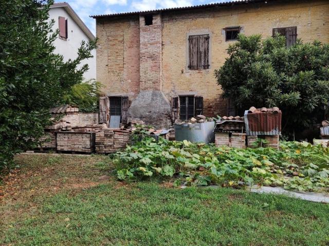 Rustico in vendita a Val d’Enza, Re