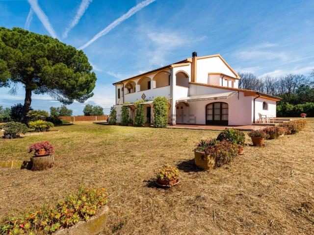 Rustico in vendita a Campiglia Marittima, Toscana