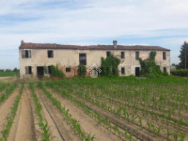 Rustico in vendita a Bovolone, Veneto
