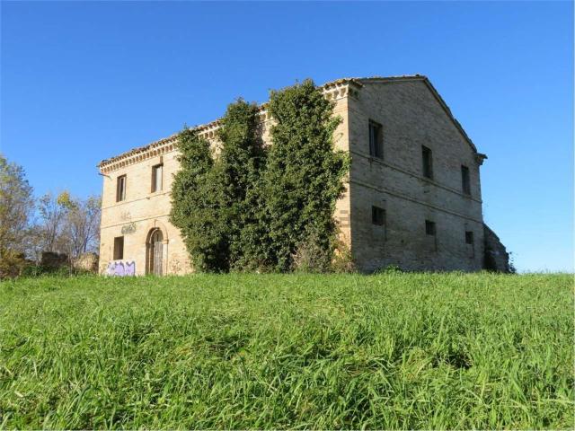 Rustico in vendita a Marche, Macerata