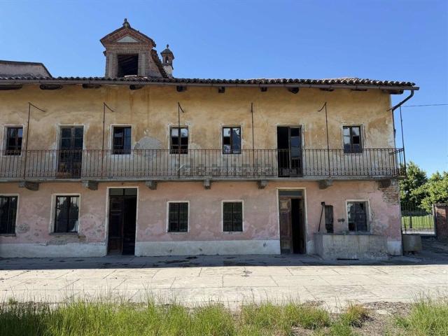 Rustico in vendita a Mussotto, Piemonte