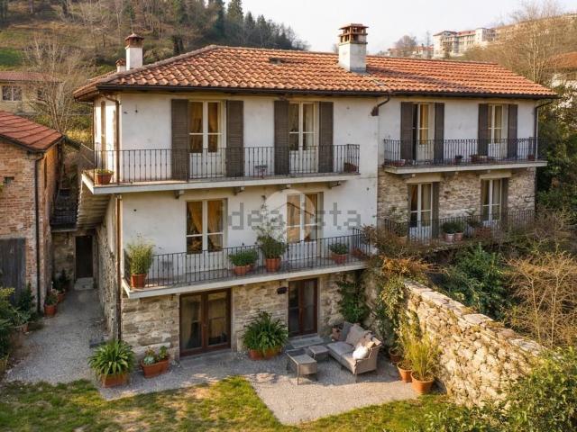 Rustico in vendita a Unione Montana di Comuni delle Valli di Lanzo, Ceronda e Casternone, Piemonte