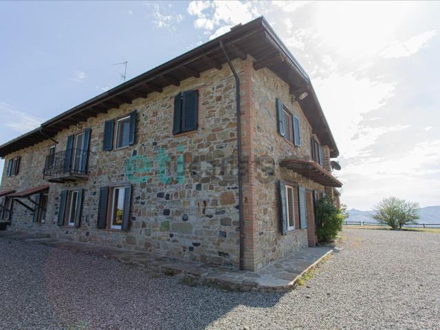 Rustico in vendita a Pietra, Travo